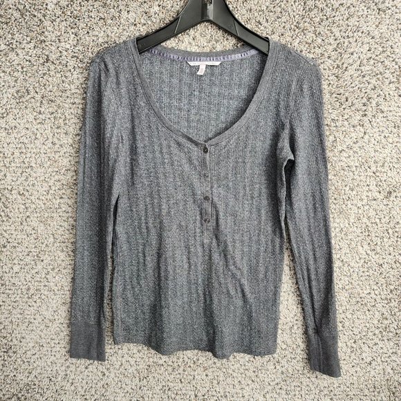 Victoria's Secret‎ Pajama Top Womens Medium V Neck Check Gray Sleepwear Lounge - Picture 1 of 7